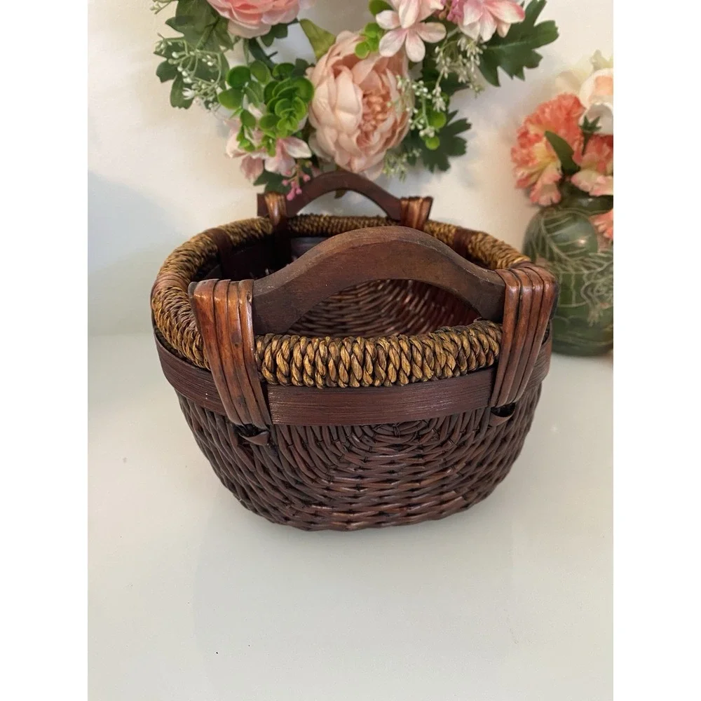 Vintage Chinese Woven Willow Basket With Wood Handles 12